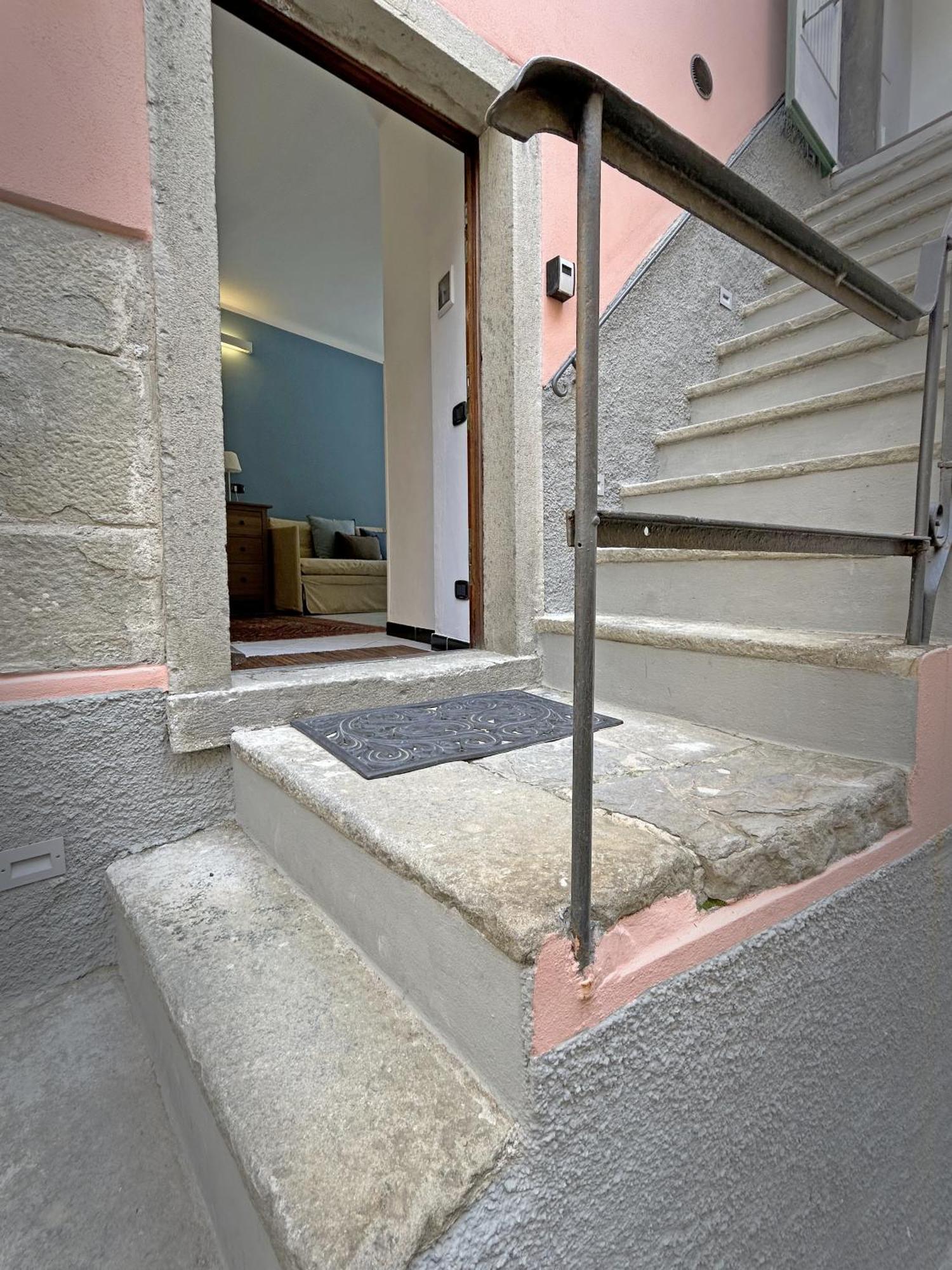 Da Baranin B&B And Apartment Manarola Buitenkant foto